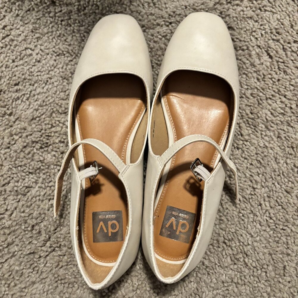 Dolce Vita Mackee Ballet Flats